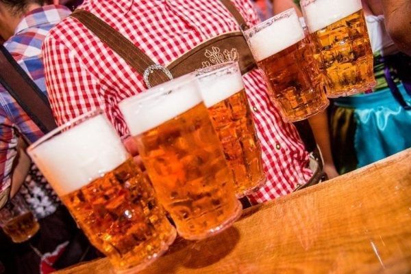 tiroler feest schlager bier