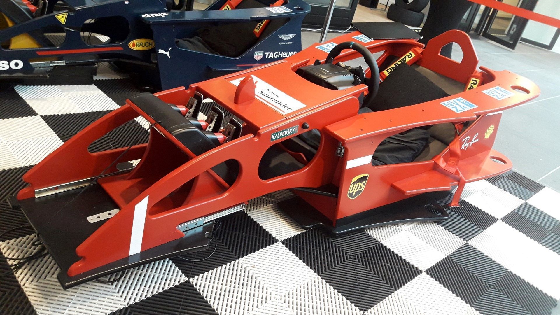 cockpit rood f1