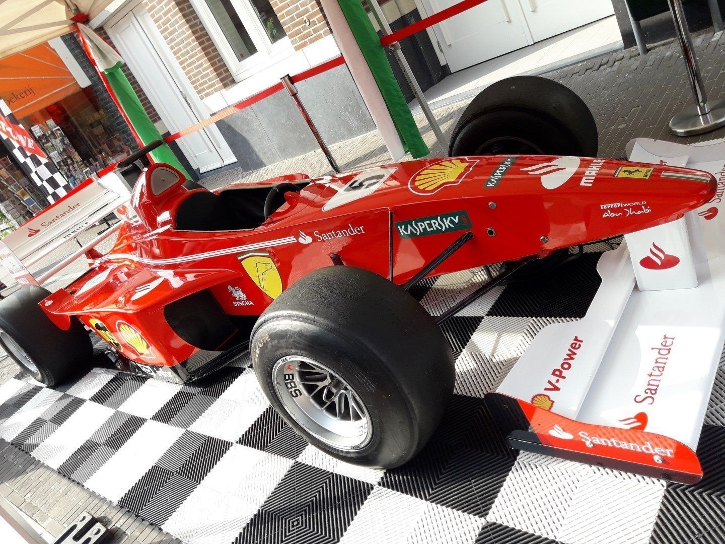 f1 rood racesimulator