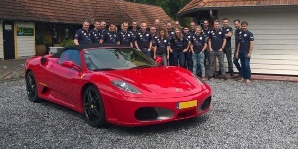 ferrari zelf rijden