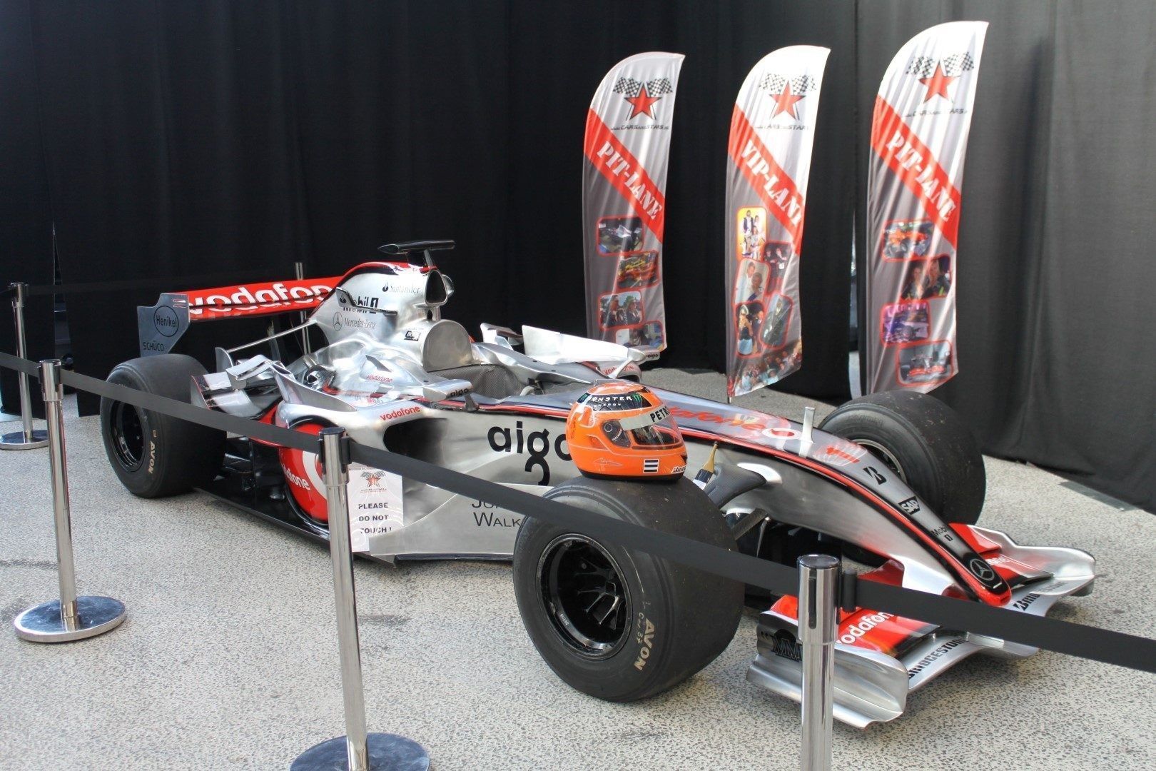 f1 mclaren replica hamilton