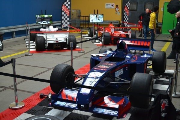 f1 race simulator deventer