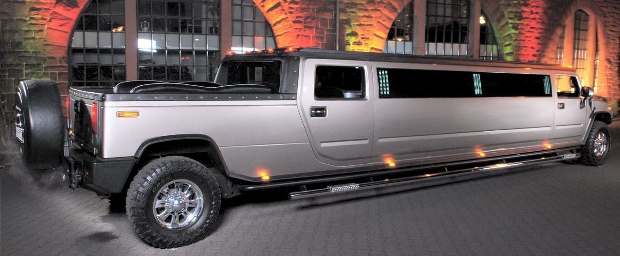 Hummer limousine