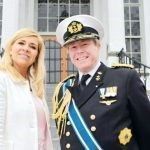 maxima lookalike willem-alexander