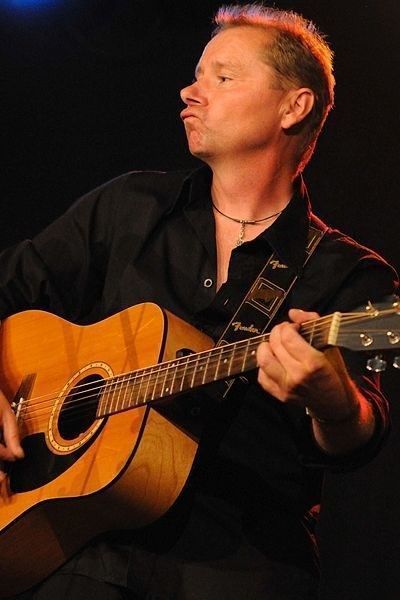 Sting tribute lookalike