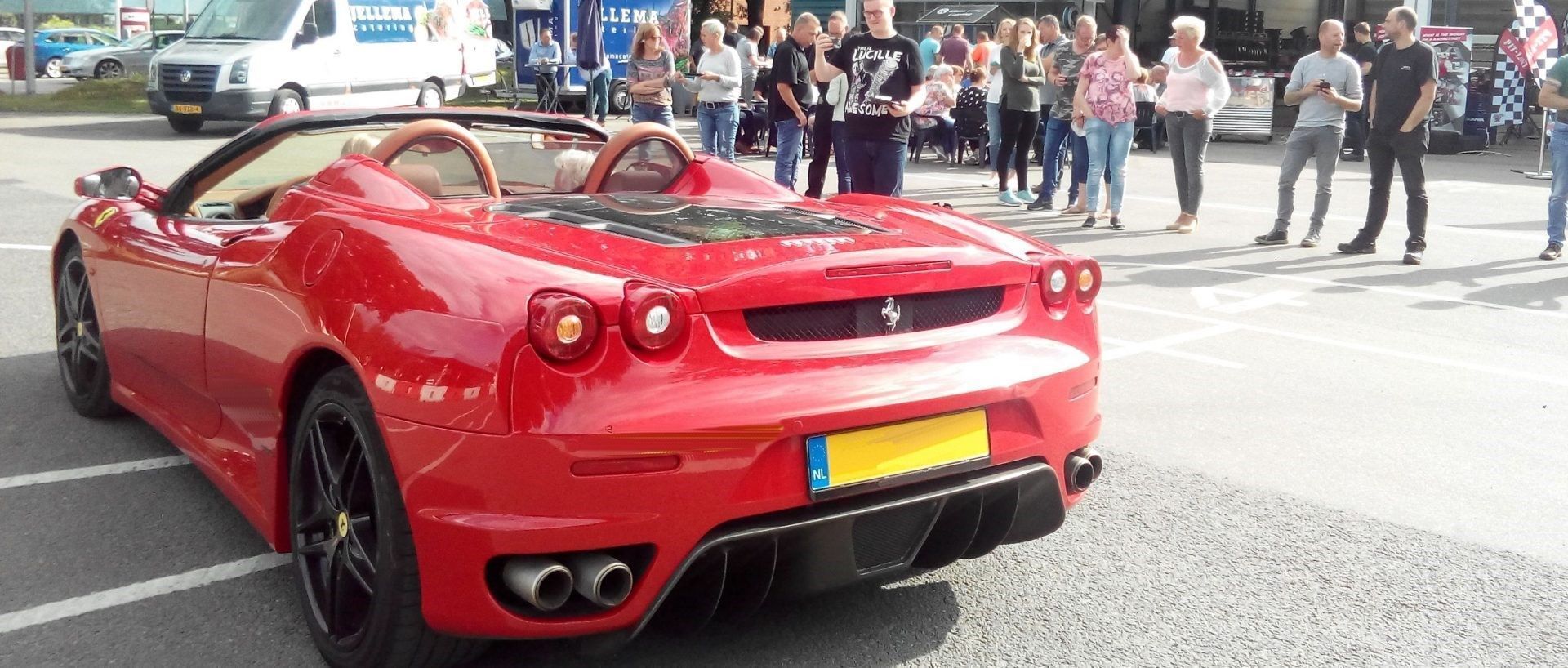 zelf ferrari rijden