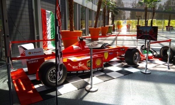 f1 replica simulator