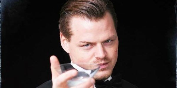 Leonardo Dicaprio lookalike dubbelganger