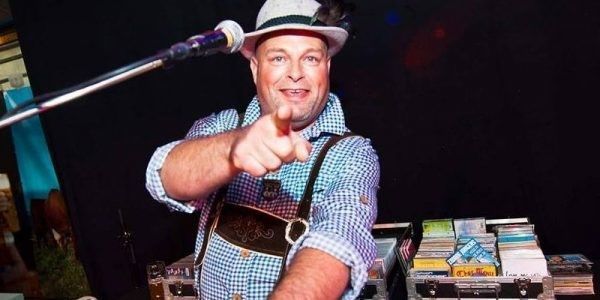 dj rene oktoberfest