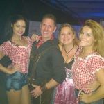 danseressen oktoberfest oktoberfeesten bierfeesten dansers