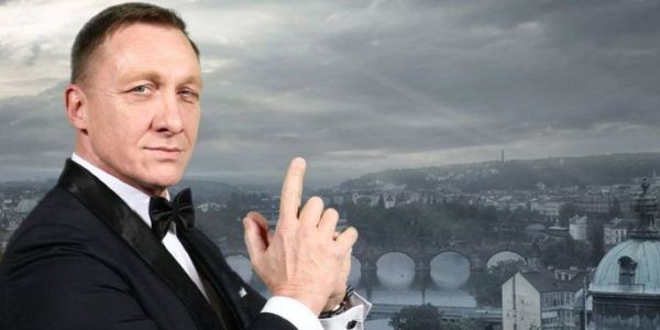 007 daniel craig dubbelganger