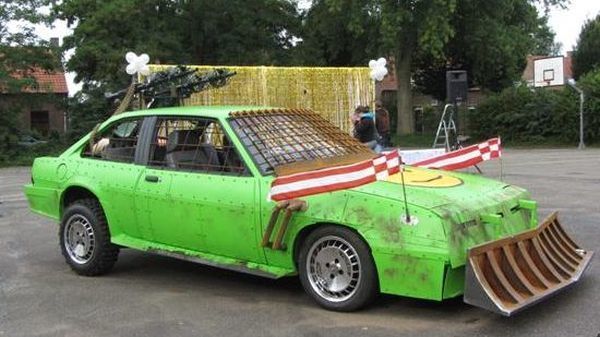 opel manta zombie huren