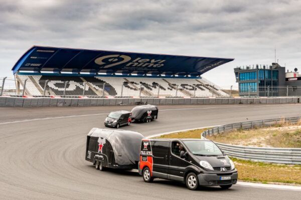 aanhangers op circuit zandvoort