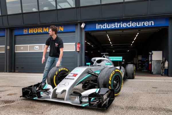 Cars and Stars op zandvoort pitbox f1 auto