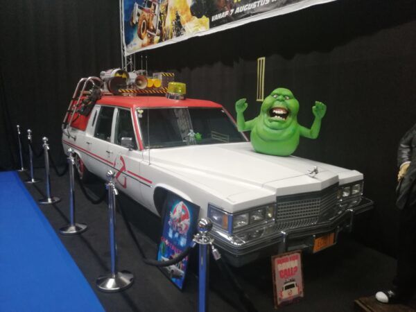 ghostbusters car 1